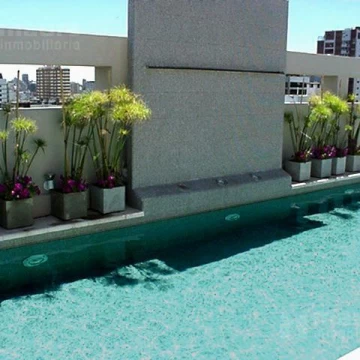 Departamento en alquiler de 2 ambientes en Belgrano. Edificio con amenities.