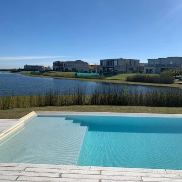 Casa en venta, Barrio Muelles, Puertos-a la laguna-5 Dormitorios