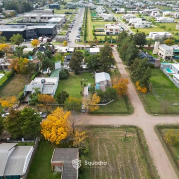 Terreno en venta en Funes zona supermercado la reina - Barrio Villa San Juan, Funes.