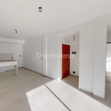 Departamento Venta en Rivadavia 200