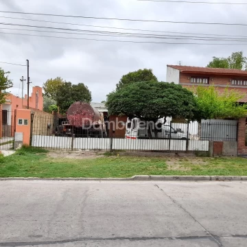 Casa Venta en Dorrego 800