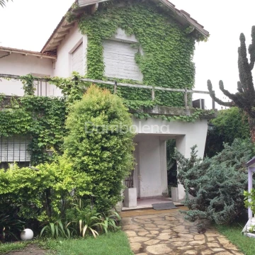 Casa Venta en Dorrego 2400