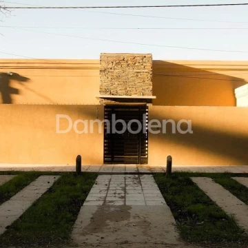 Local Venta en Gualeguay 1700