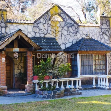 Casa Venta en Miero 3000