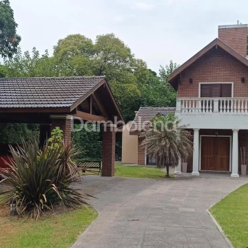 Casa Venta en la zamba 1500