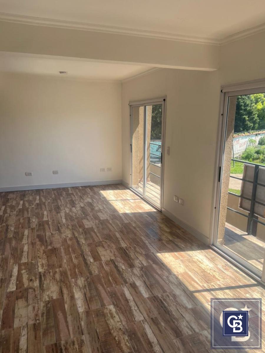 Venta de Departamento 3 ambientes tipo triplex frente a Panamericana Ramal Pilar, Pilar Centro - Principal