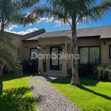 Casa Venta en Country Club Haras San Pablo