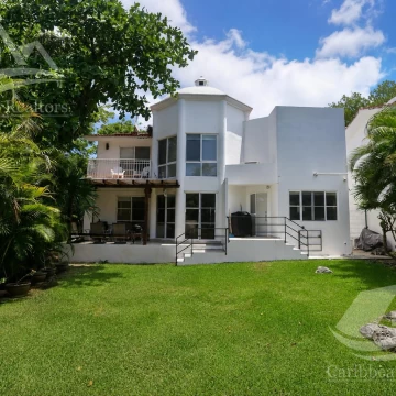 Casa en venta en Playacar