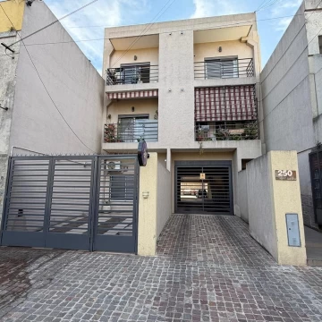 departamento 2 ambientes venta Ramos Mejia