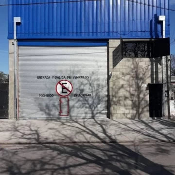 Depósito Venta en Grand Bourg, Batalla Maipú 1000