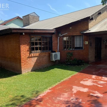 Casa Venta en Bartolome Mitre 1800