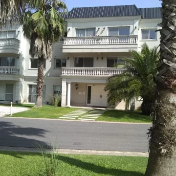 Departamento Venta en Palmas del Sol R. Caamaño 500