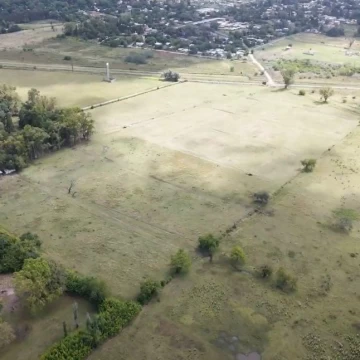 Terreno Venta en Hipolito Yrigoyen y sabatier 100