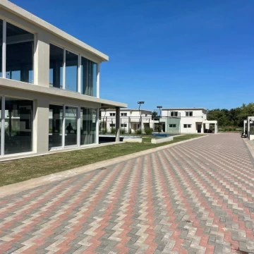 Casa Venta en CHIC VILLAGE 100