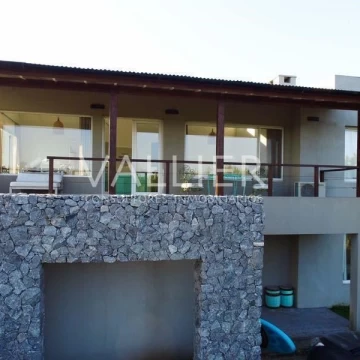 Casa Alq. Temporario en Costa Esmeralda Martimo 1