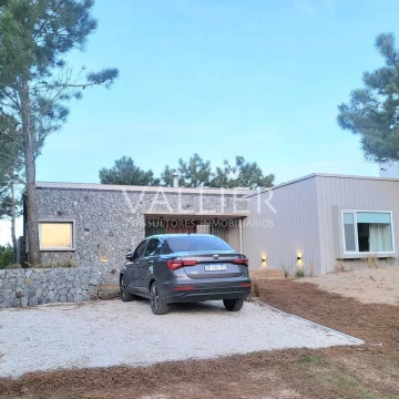 Casa Alq. Temporario en Costa Esmeralda - Residencial 2 -