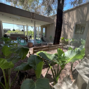 Casa Venta en Av. Perón 4100