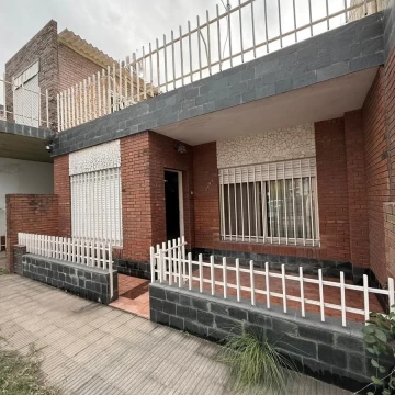 Casa en Villa Gobernador Galvez