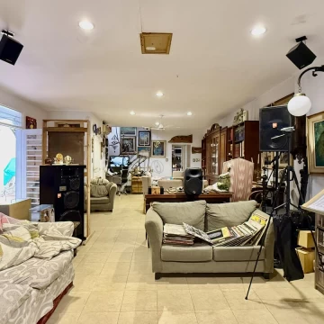Tucumán 4300 - Casa 3 dormitorios con galpón, patio y pileta en Barrio Luis Agote