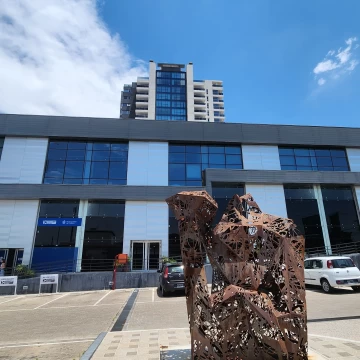 Alquiler Oficina Alto Alberdi Planta Libre 600 mts