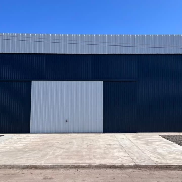 ALQUILER Nave POLO 52 - a estrenar
