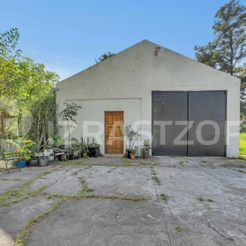 Galpón c/ vivienda La Lonja a 300 mts de la ex Ruta 8