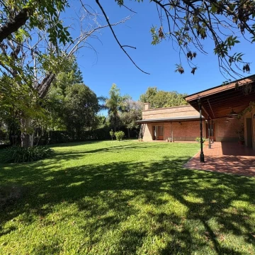 Casa Venta en Corredor Bancalari 3900