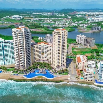 Departamento en venta en Fraccionamiento Sábalo Cerritos 1 Recámaras