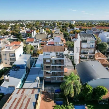 Departamento Venta en Peron 1900