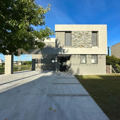 Casa Venta en San Matias 1000