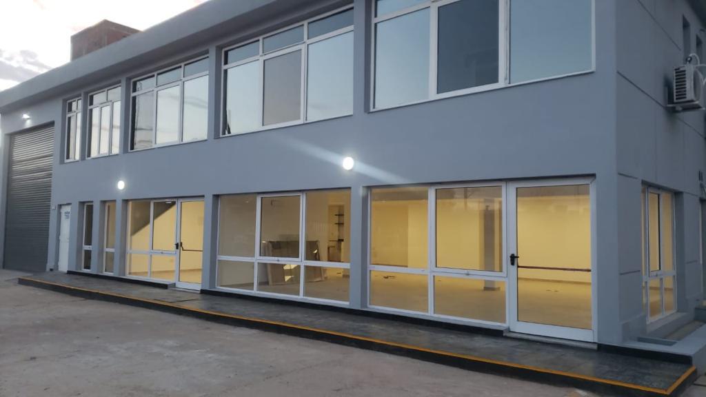 Nave Industrial de 3.470 m² en Burzaco, foto 3