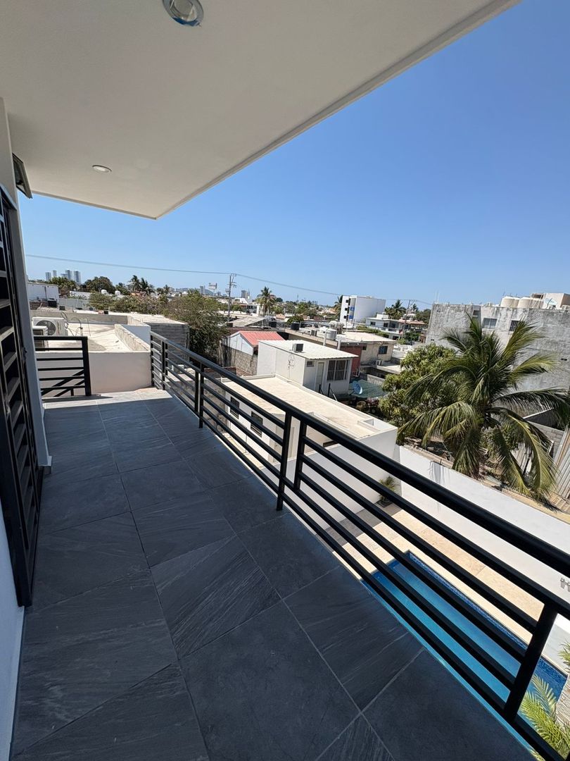 BALCON 3.jpeg