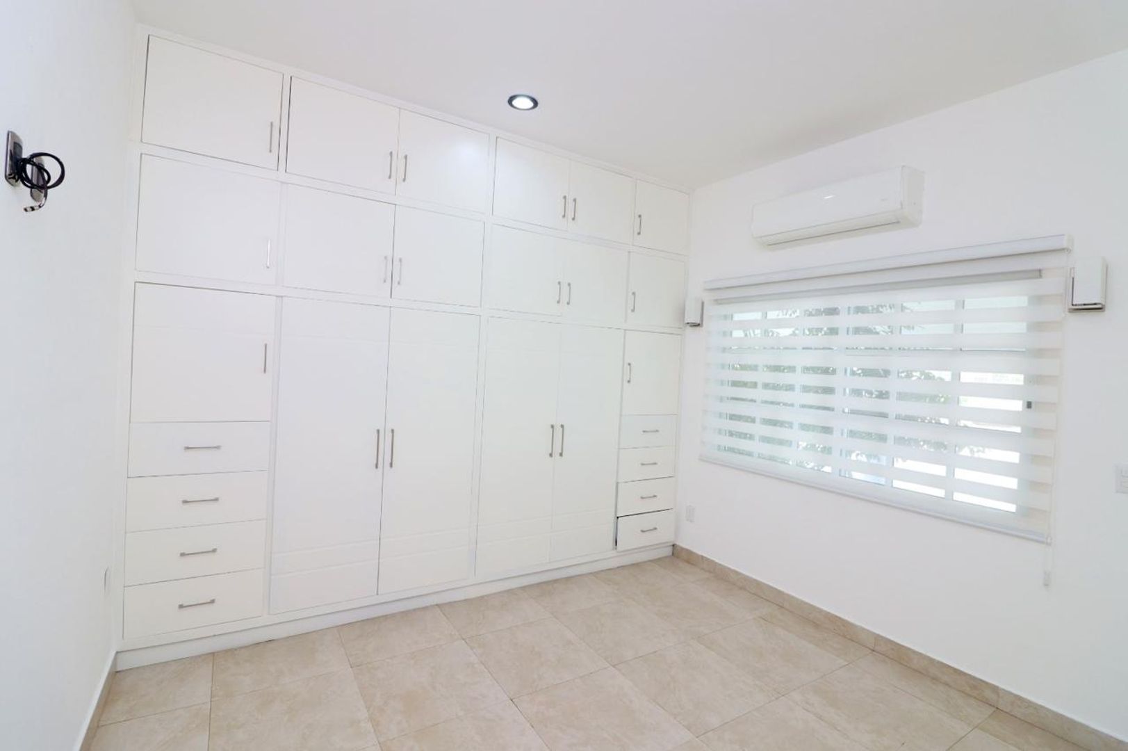 Closet cuarto.jpeg