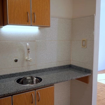 Departamento de 1 amb. impecable y luminoso  - Microcentro