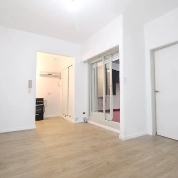 Departamento en  Venta de dos ambientes apto profesional. ACEPTA FINANCIACION!!