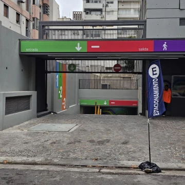 Cochera en Parking Privado en Palermo