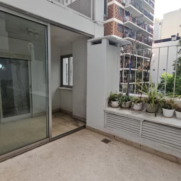 Departamento en venta de 3 ambientes mas dependencia y balcon terraza