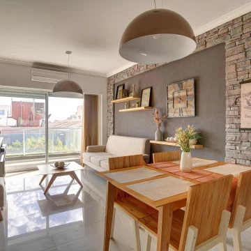 Venta depto 3 ambientes c/parrilla propia en Monte Castro