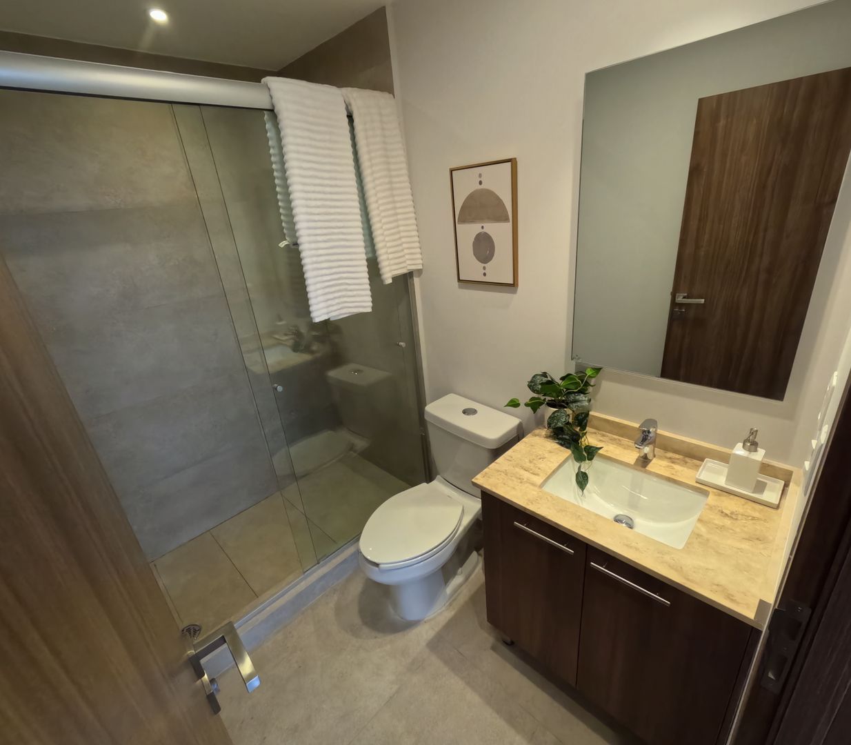 2R Baño Secundario.JPG