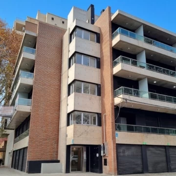 Iriondo 1596  PB -  VENTA Local Comercial