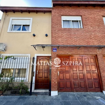 Venta de Casa 4 AMBIENTES en Wilde, Avellaneda.