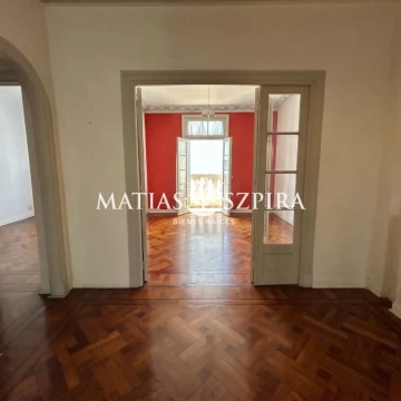 Venta de Departamento 4 AMBIENTES en Balvanera, Capital Federal.
