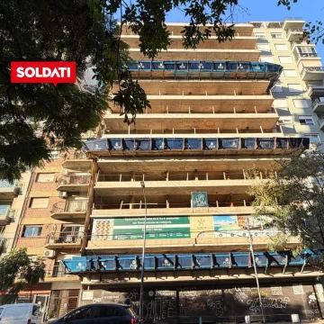 CINCO - Departamento 3 ambientes al contrafrente en venta - Belgrano