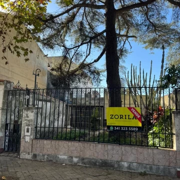Casa de tres dormitorios a restaurar completa