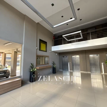 Alquiler: Departamento 4 ambientes con cochera- Calle Hornos, Caseros
