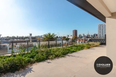 Venta departamento 3 dormitorios, escritorio,  terraza  y amenities. Apto Crédito
