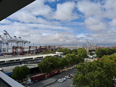 Venta Oficina tipo loft  con amenities en Quartier Puerto Retiro.