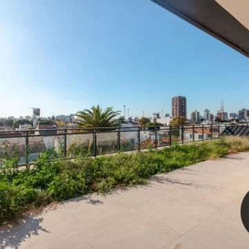 Venta departamento 3 dormitorios, escritorio,  terraza  y amenities. Apto Crédito