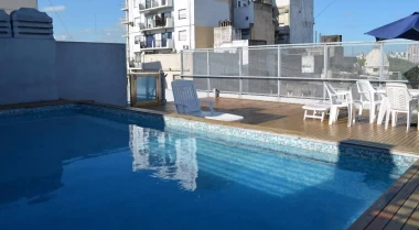 Venta departamento 2 ambientes con cochera, SUM y pileta.