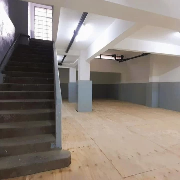Depósito con casa  en venta en Villa Santa Rita